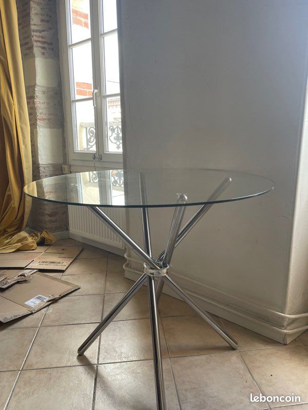 Table à manger verre (image 1)