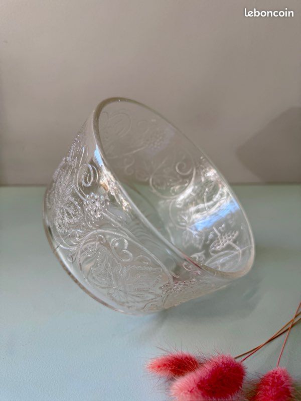 Clochette De Table En Verre Moulé – Hauteur 18,5 Cm – Sonnette Vintage Déco Intérieur