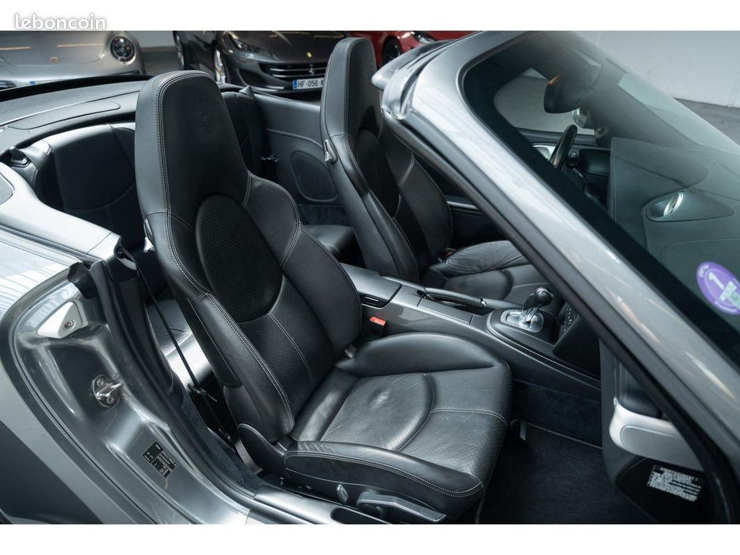 PORSCHE 911 997.2 Carrera S Cabriolet *Française / Gris Météor (image 34)