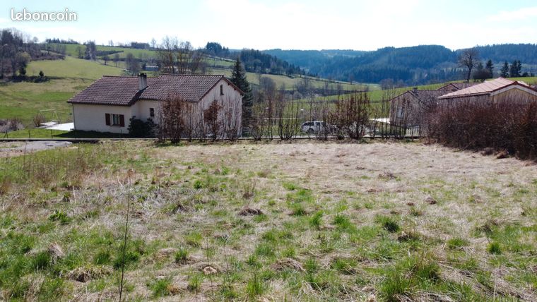 Terrain 850 m² SAINT DIDIER EN VELAY