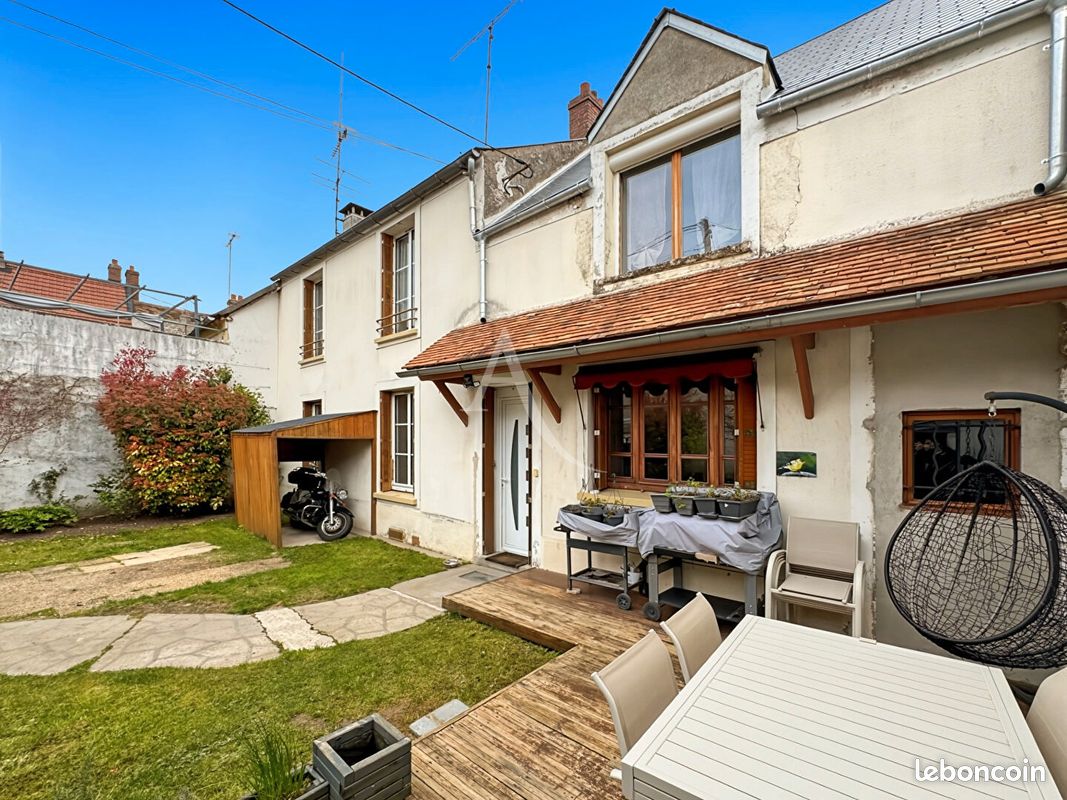Maison 4 pièces 139 m² · à Angerville · 139 m² · 200 000 €
