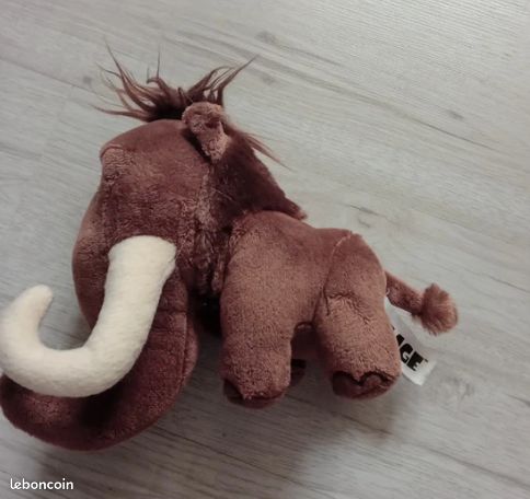 Peluche Manny (image 2)