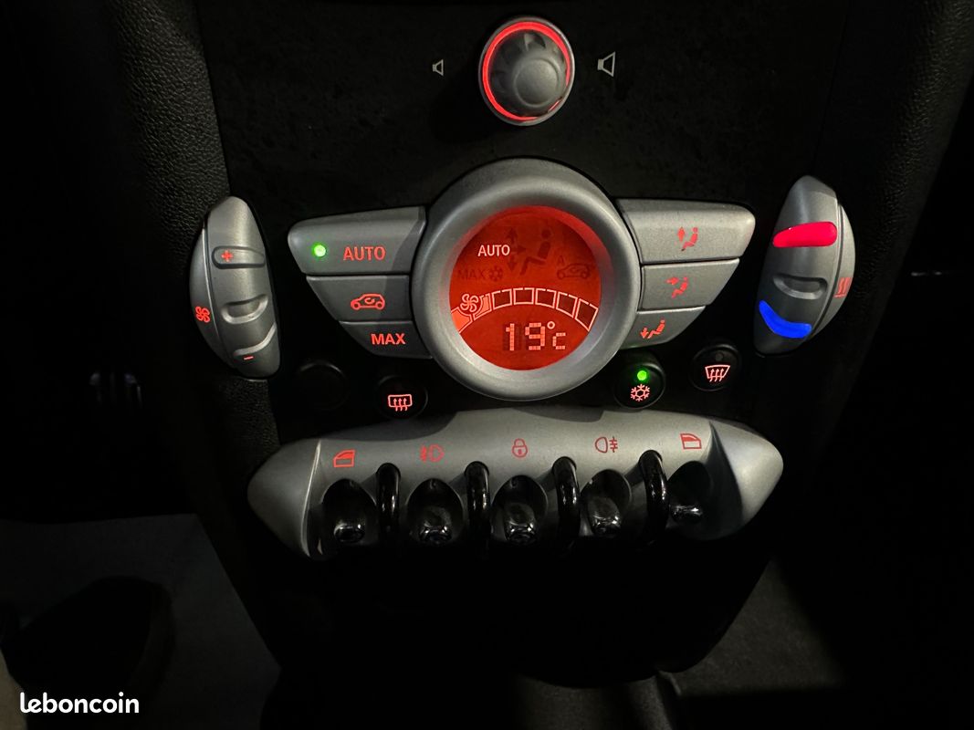 MINI HATCH R56 184 ch Cooper S + SIEGES RECARO + PACK JCW (image 19)