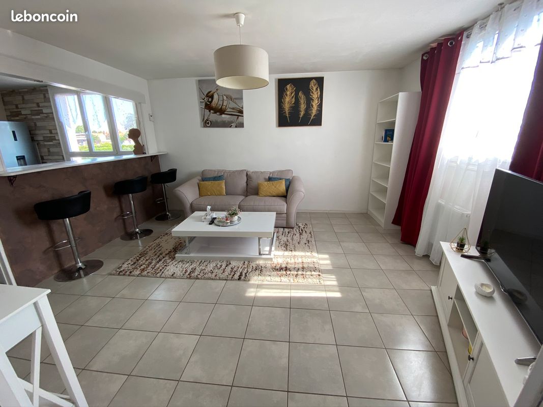 Appartement 2 pièces 50 m² · à Roanne · 50 m² · 450 €