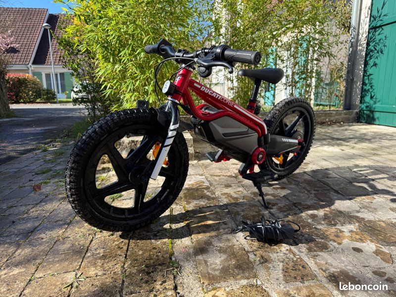 Moto Draisienne électrique DUCATI CORSE 16" - TBE (image 1)