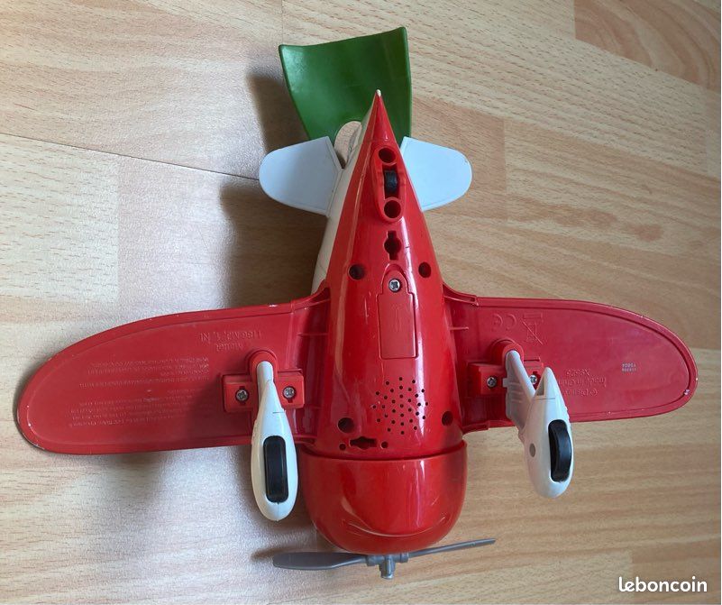 Avion RC El Chupacabra 1:24 – 27 Cm, Radiocommandé 2 Voies, Turbo, Effets Sonores – Dickie