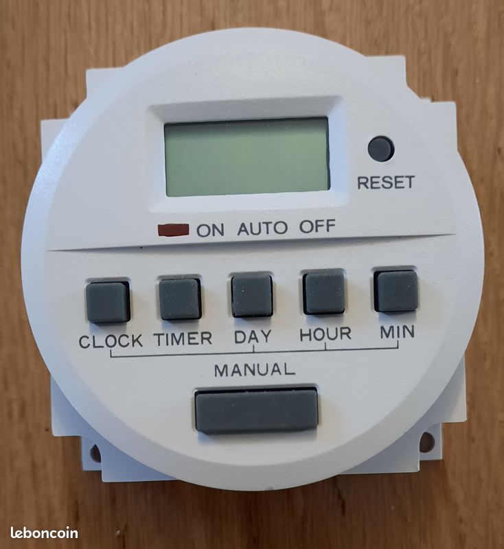 Horloge digital pour alimentation CDVI Réf TH827 (image 1)