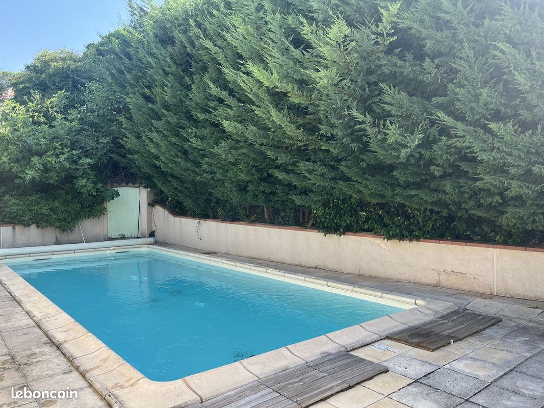 Maison 5 pièces 115 m² · à Puygouzon · 115 m² · 328 000 €