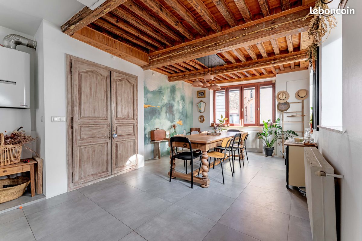 Maison 4 pièces 90 m² · à Neuville-sur-Saône · 90 m² · 363 000 €