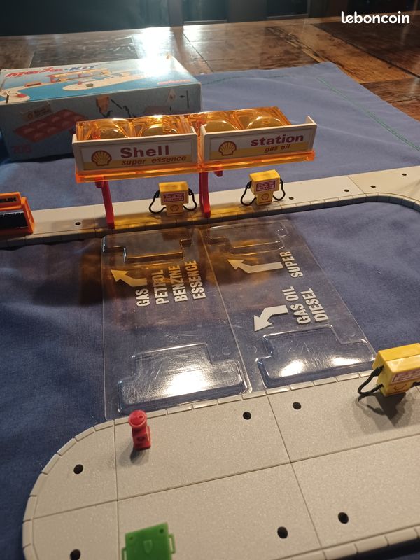 Station Essence Majokit 703 - Modèle 1992 - Occasion - Fabriqué En France