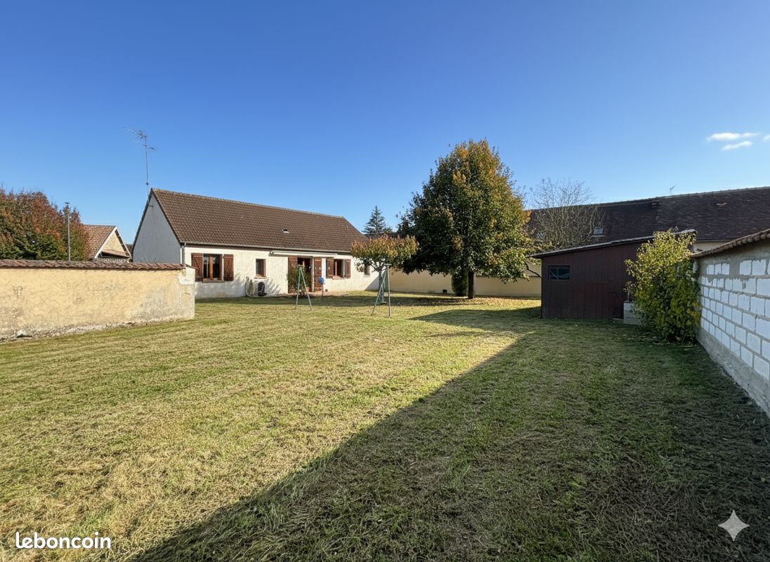 Maison 4 pièces 88 m² · à Sens · 88 m² · 180 000 €