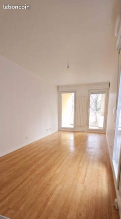 Studio 1 pièce 26 m²