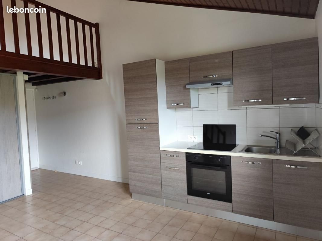 Appartement 2 pièces 29 m² · à La Tour-de-Salvagny · 29 m² · 590 €