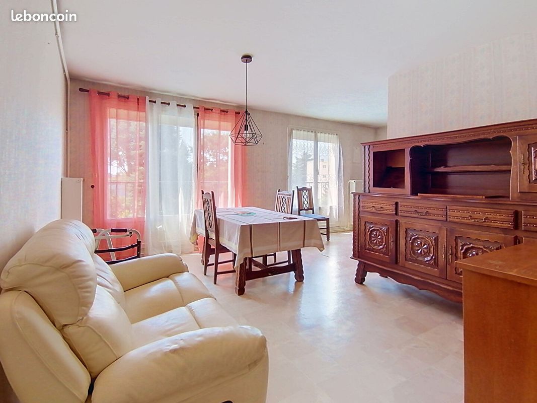 Appartement 3 pièces 67 m² · à Chartres · 67 m² · 95 000 €