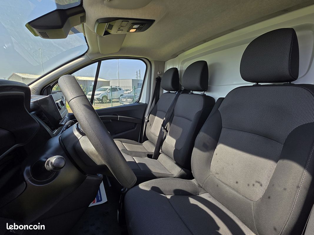 Renault Trafic L1H1 DCi 110 - PRIX TTC TVA RECUPERABLE (image 4)