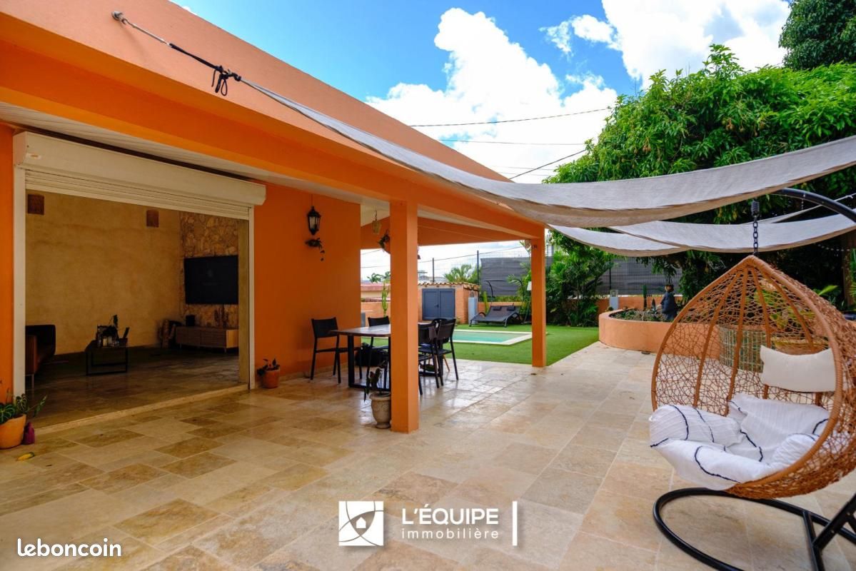 Maison 5 pièces 120 m² · à Le Lamentin · 120 m² · 489 250 €