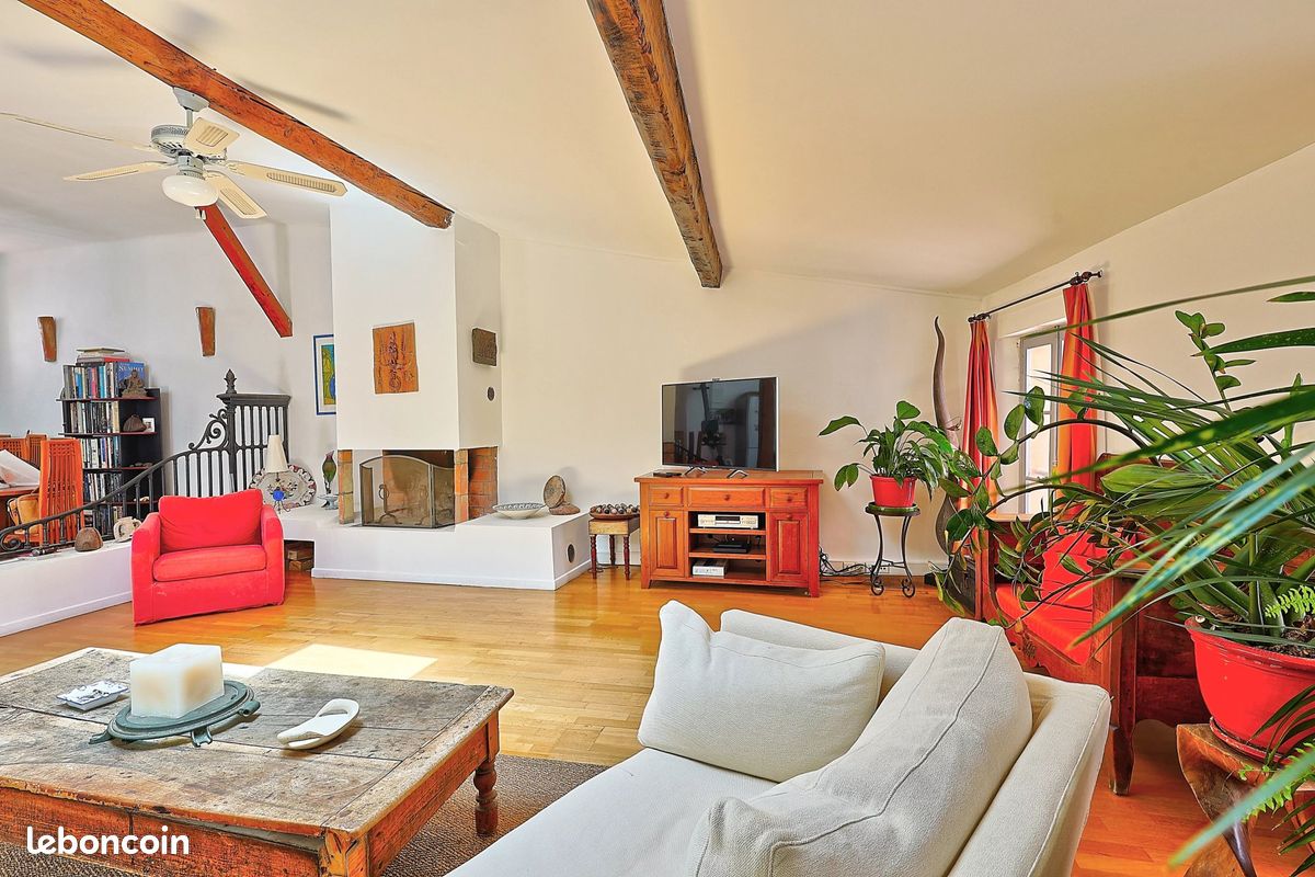 Maison 5 pièces 146 m² · à Antibes · 146 m² · 879 750 €