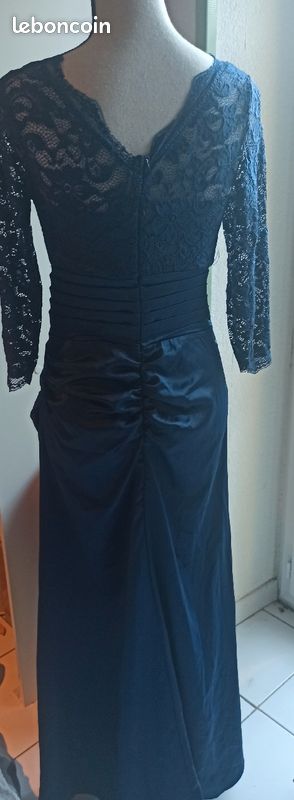 Robe 👗 (image 3)