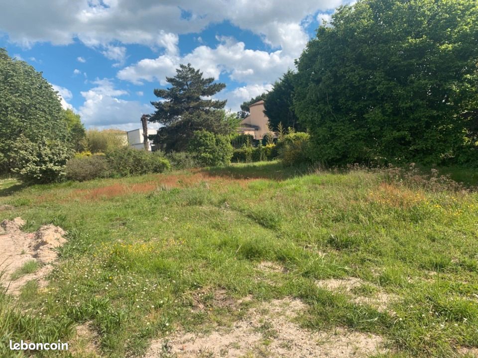 Terrain 660 m² Canejan · à Canéjan · 240 000 €