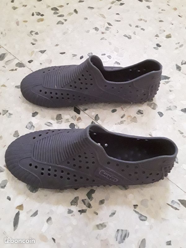 Chaussures d'eau mixtes grises 37 TBE Lili83 (image 2)