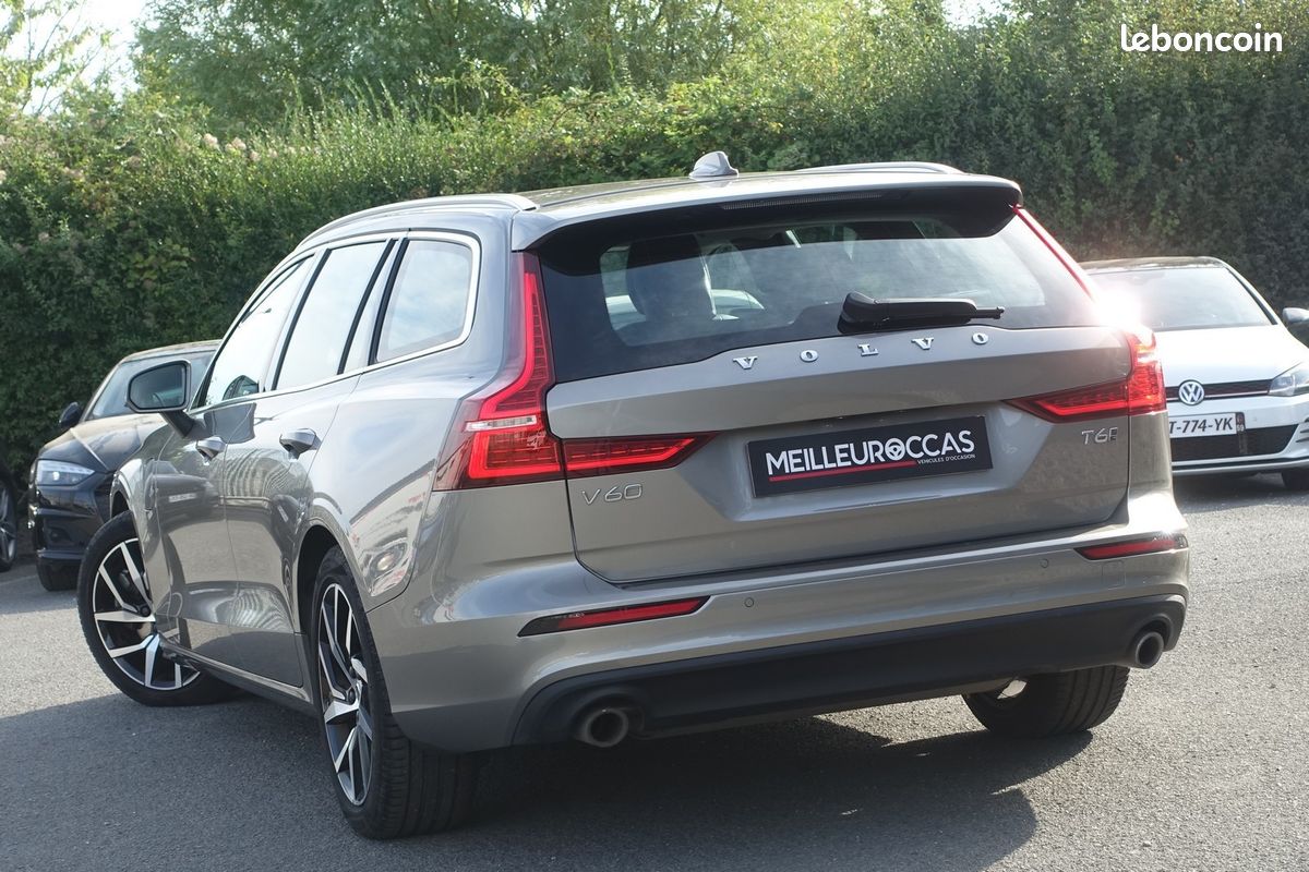 V60 T6 Awd Momentum Hybride Rechargeable Geartronic Phev 340ch Semi-cuir/Gps Europe/Carplay/Hayon électrique/Full LED/Régulateur/1*Main/Garantie 12 mois (image 3)