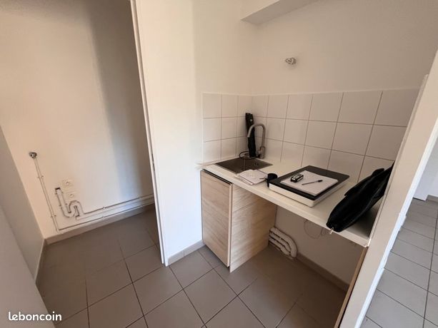 Appartement a louer mantes-la-ville - 1 pièce(s) - 28 m2 - Surfyn