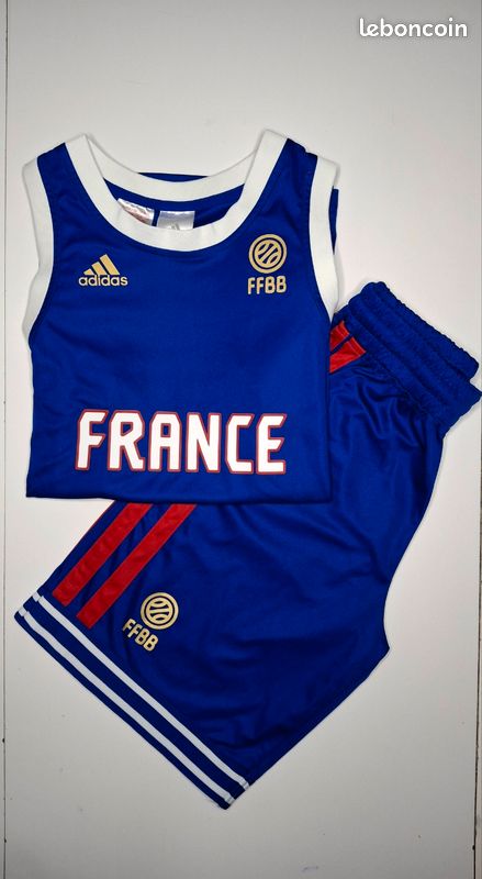 INSIGNE CALANDRE BADGE FFBB FEDERATION FRANCAISE BASKET-BALL FRANCE RARE MAILLOT