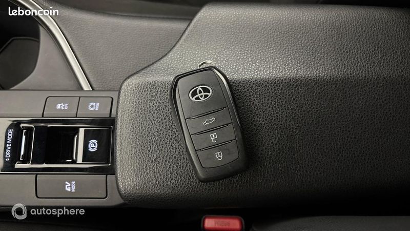 Toyota C-Hr 2.0 Hybride 200ch GR Sport NG23 (image 16)