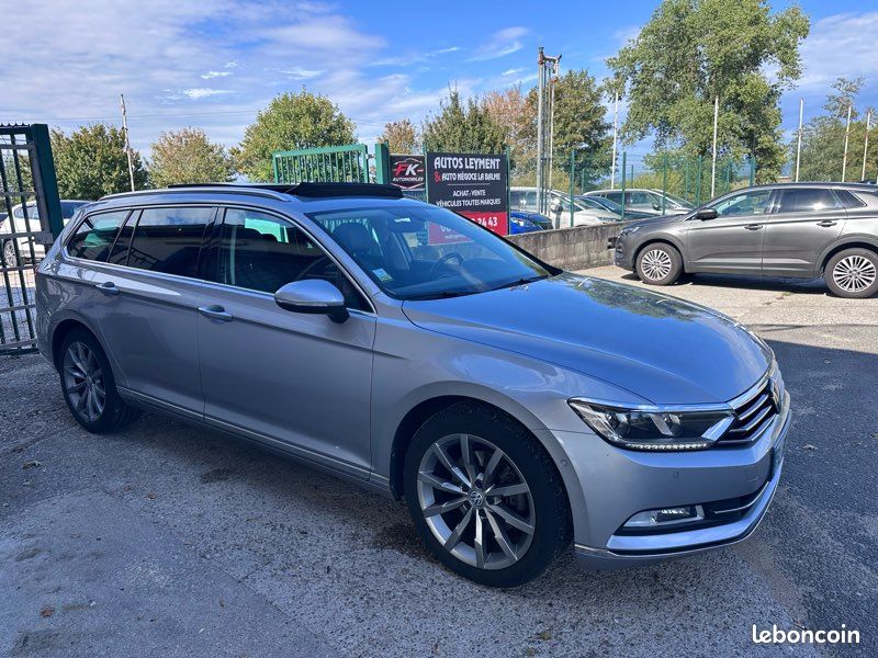 Volkswagen Passat SW 2.0 TDI 150 cv DSG7 CARAT EXCLUSIVE TOIT OUVRANT PANORAMIQUE LED 10/2019 (image 4)
