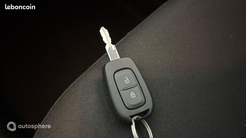 Dacia Duster 1.5 Blue dCi 115ch Journey 4x2 (image 16)