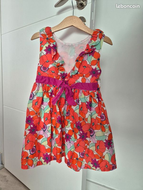 Lot vêtements fille 4 ans (image 11)