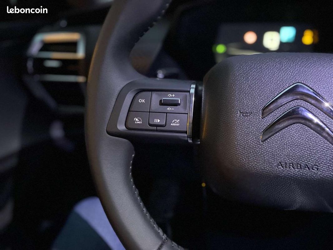 CITROEN C5 X 1.2i 130 - BV EAT8 FEEL PACK - CAMERA DE RECUL + NAVIGATION (image 16)