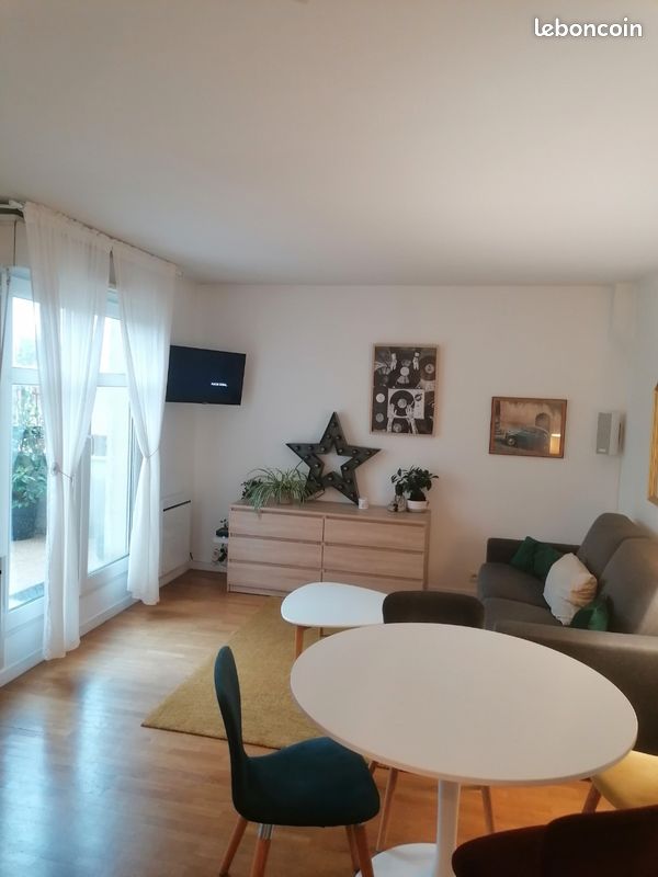 Appartement a louer suresnes - 1 pièce(s) - 28 m2 - Surfyn