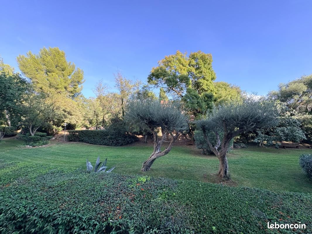Appartement 3 pièces 65 m² · à Toulon · 65 m² · 223 400 €
