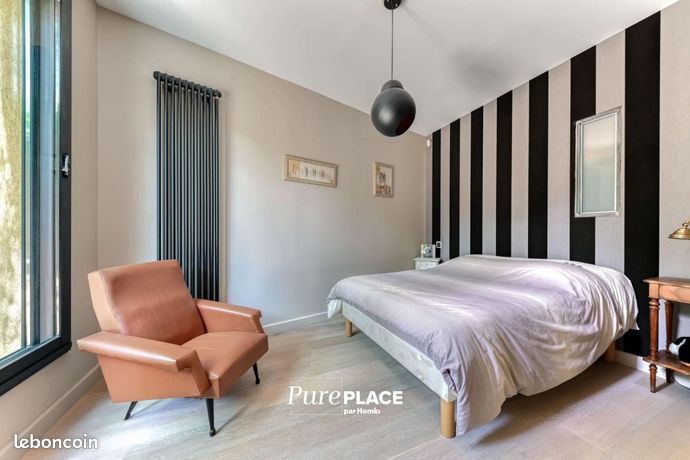 Maison de ville 6 pièces 155 m² — 12