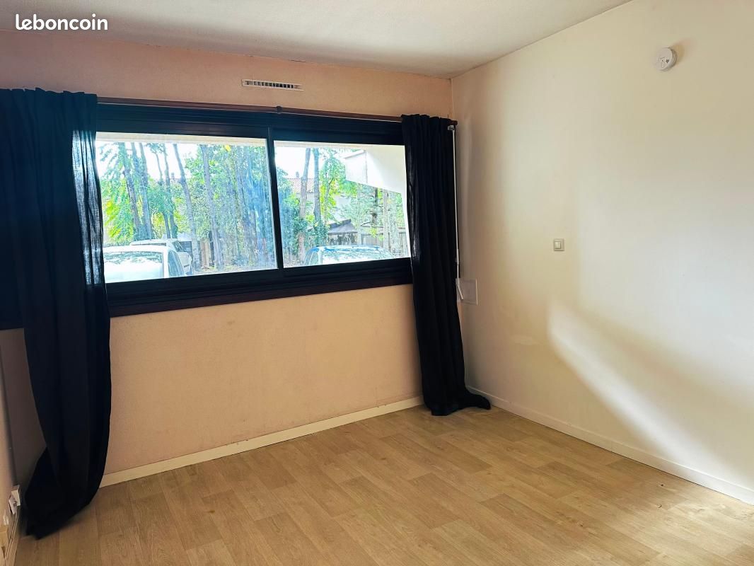 Appartement 1 pièce 20 m² · à Gradignan · 20 m² · 525 €/mois
