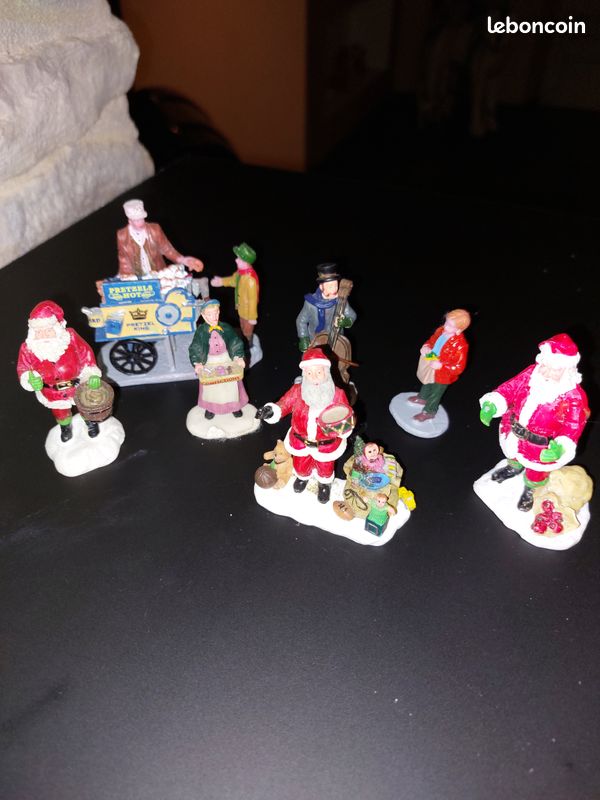 Lot personnages lemax 12 (image 1)
