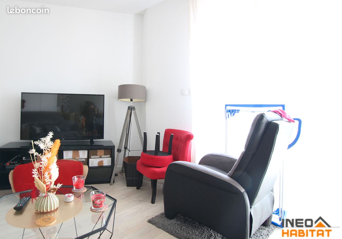 Appartement 2 pièces 49 m² · à Noyal-Châtillon-sur-Seiche · 49 m² · 590 €