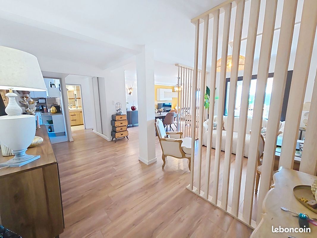 Appartement 3 pièces 76 m² · à Six-Fours-les-Plages · 76 m² · 410 000 €