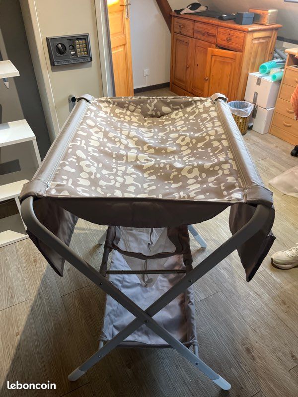 Table à langer (image 1)