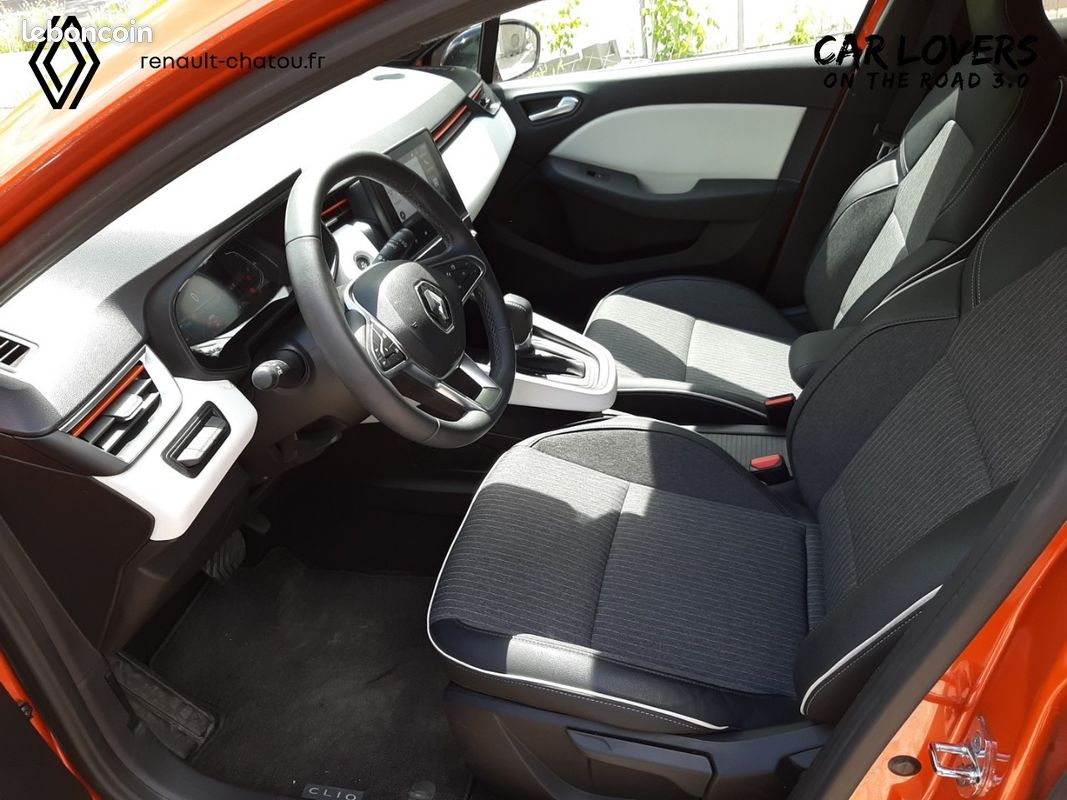 RENAULT Clio E-Tech hybride 145 Techno (image 11)