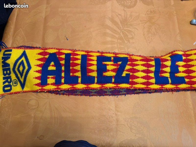 ECHARPE RC LENS reebok état voir photo EUR 3,99 - FR