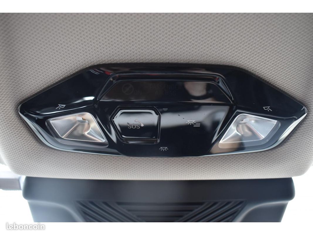 BMW X1 sDrive 20i 170ch DKG7 Business Design (image 26)
