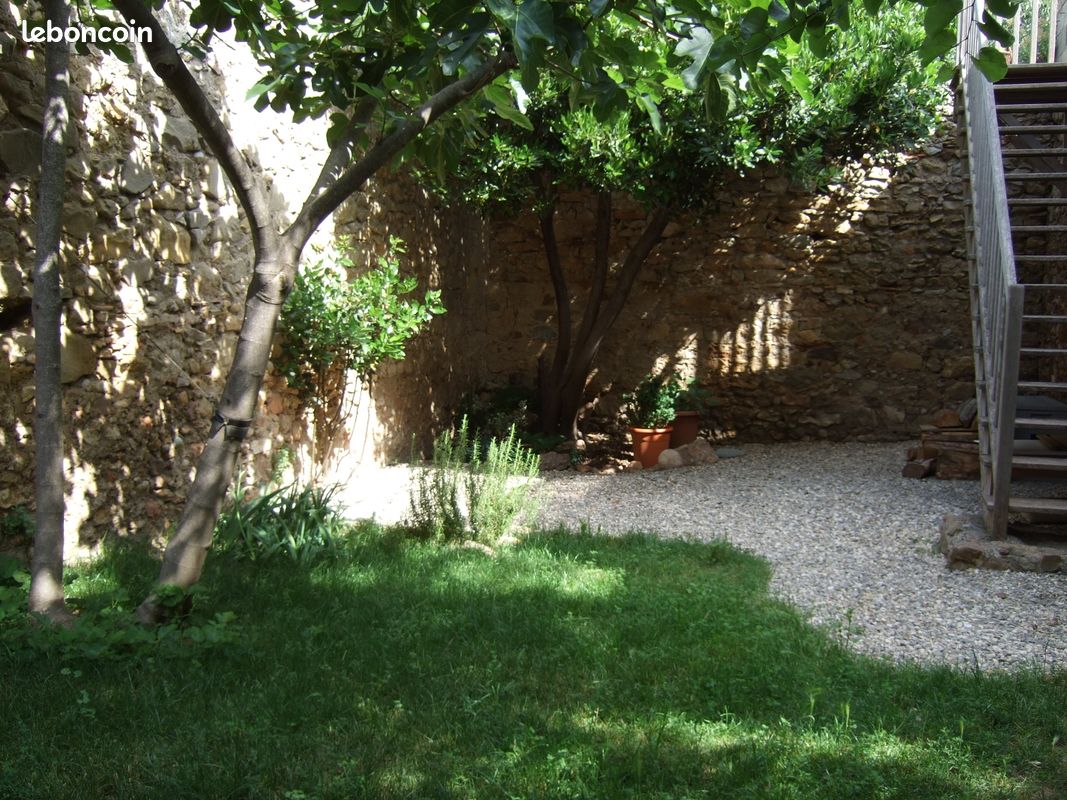 Maison 4 pièces 185 m² · à Fabrezan · 185 m² · 235 000 €