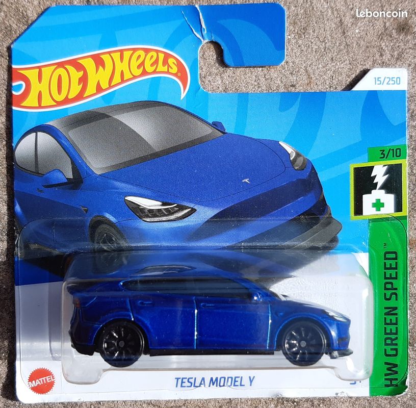 Hot Wheels - Tesla Model Y (image 1)