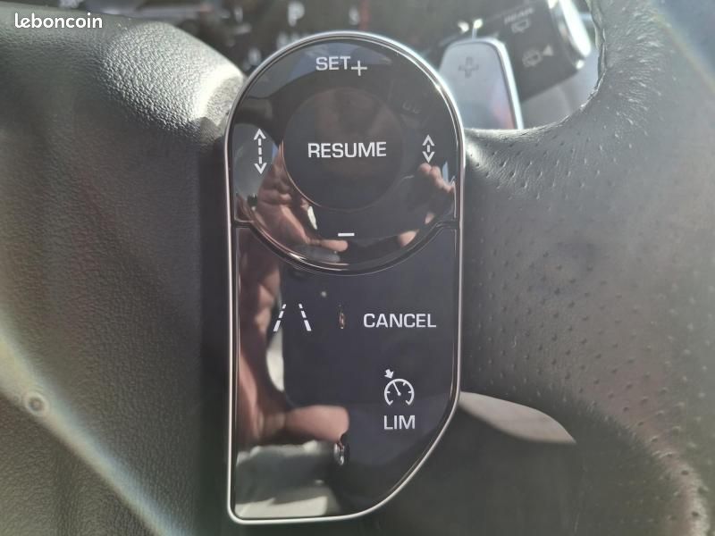 Land-rover Range Rover Velar 3.0D V6 300ch R-Dynamic SE AWD BVA (image 14)