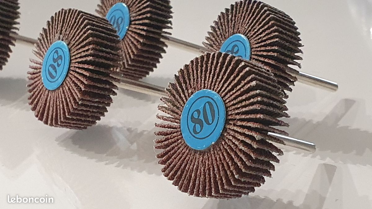 Meuleuse,Mini Brosse Tampon à Récurer Roue Abrasive Fiber De Nylon Tête