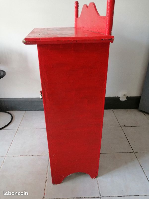 Meuble confiturier vintage en bois rouge (image 8)