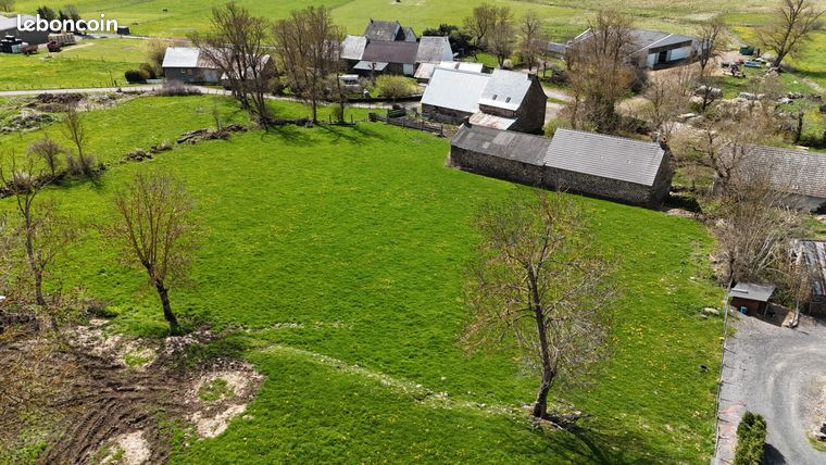 Terrain 2391 m² COLTINES