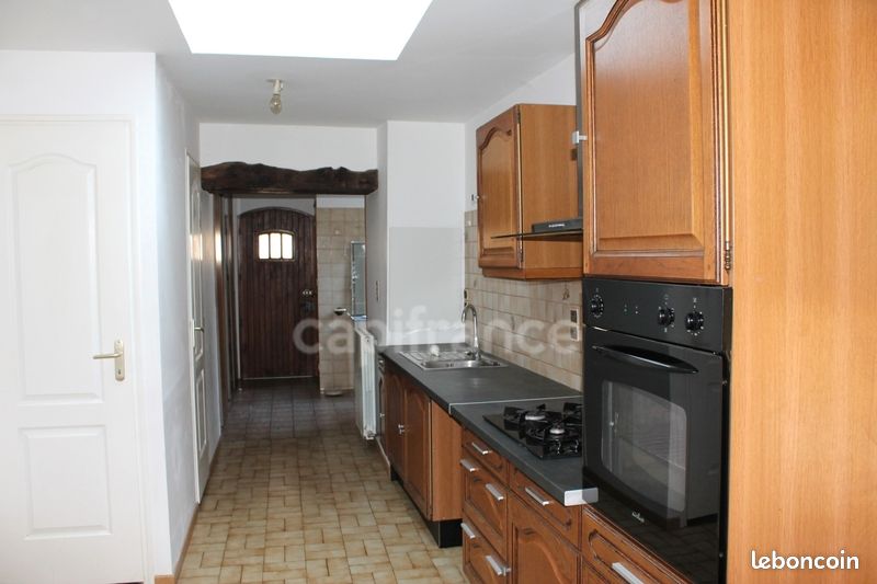 Maison 7 pièces 154 m² - Airvault 79600 (image principale 6)